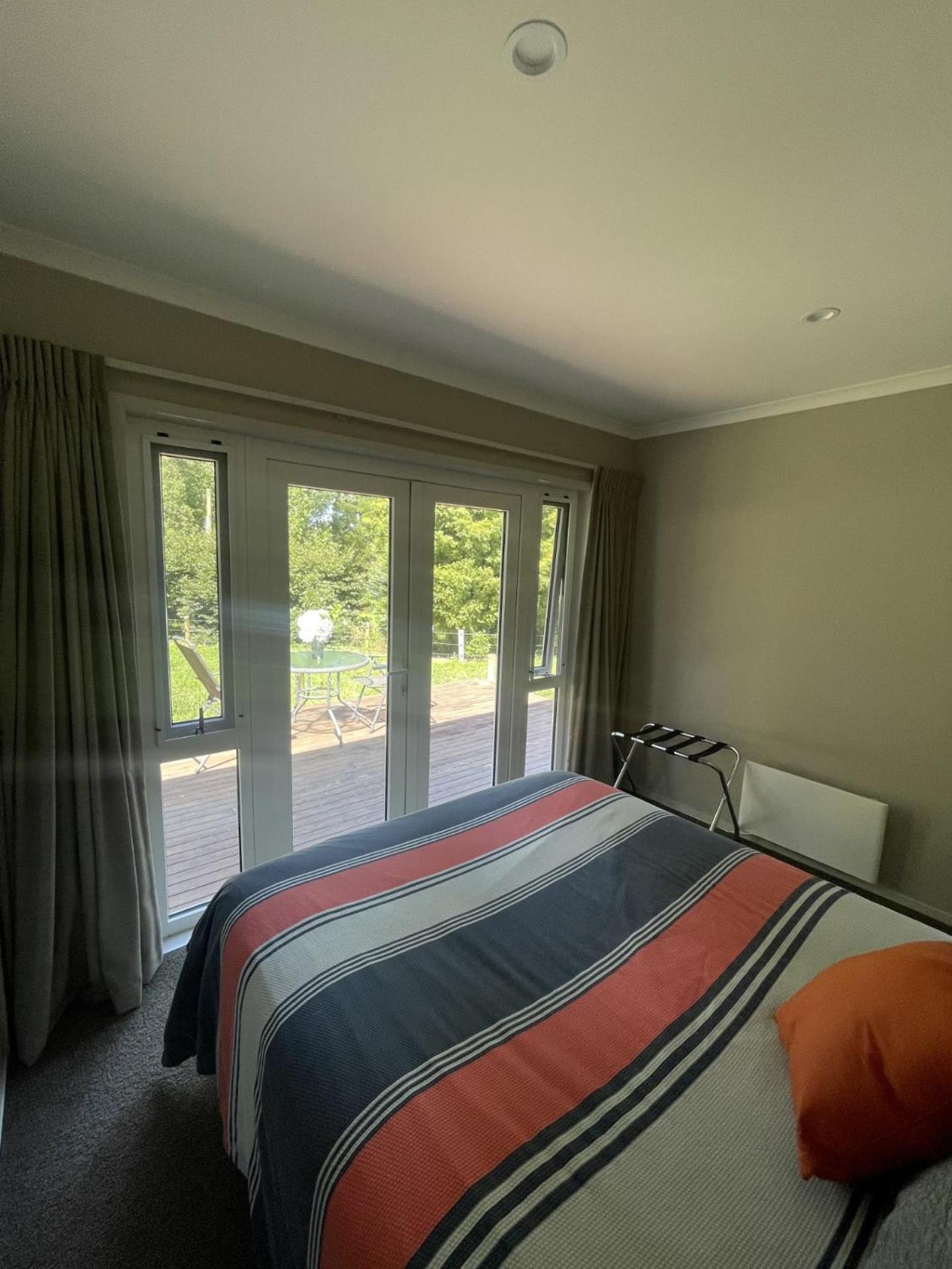 Guest Wing In Richmond Downs Apartamento Walton Exterior foto